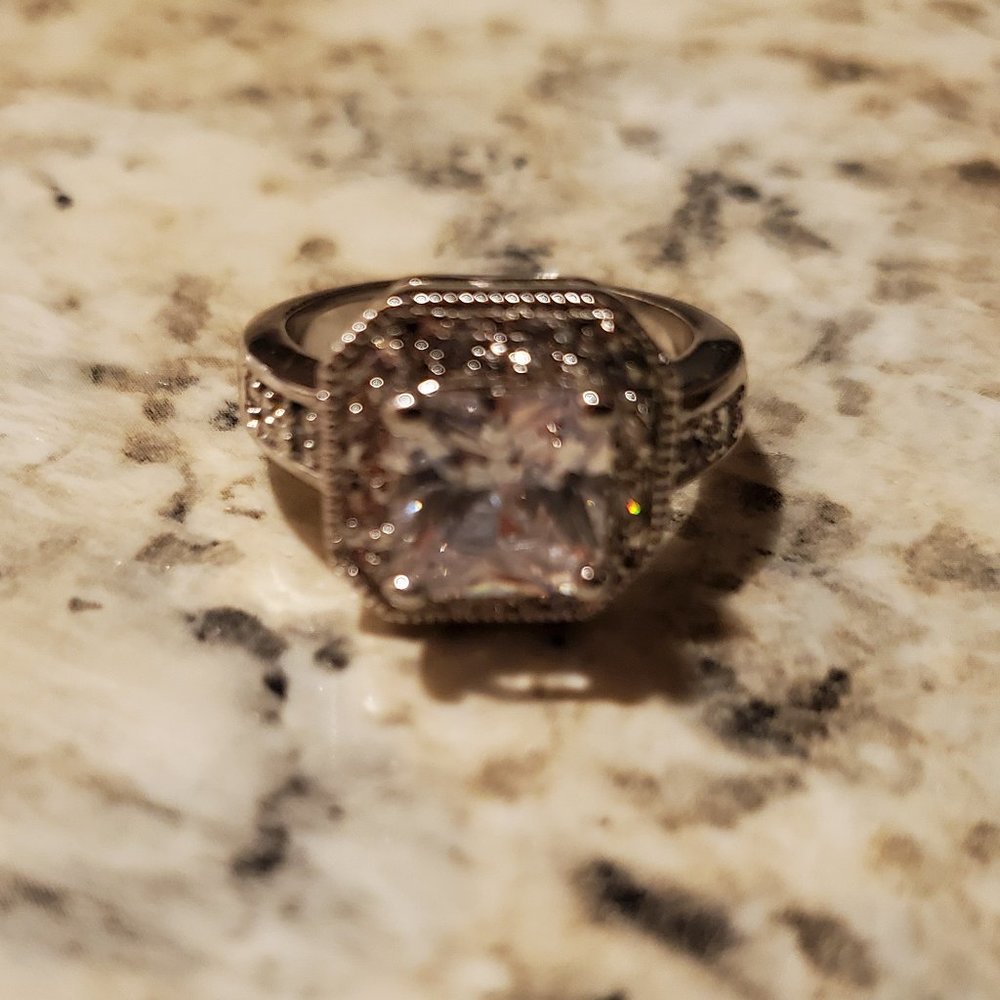 Silver CZ Ring - Picture 6 of 6